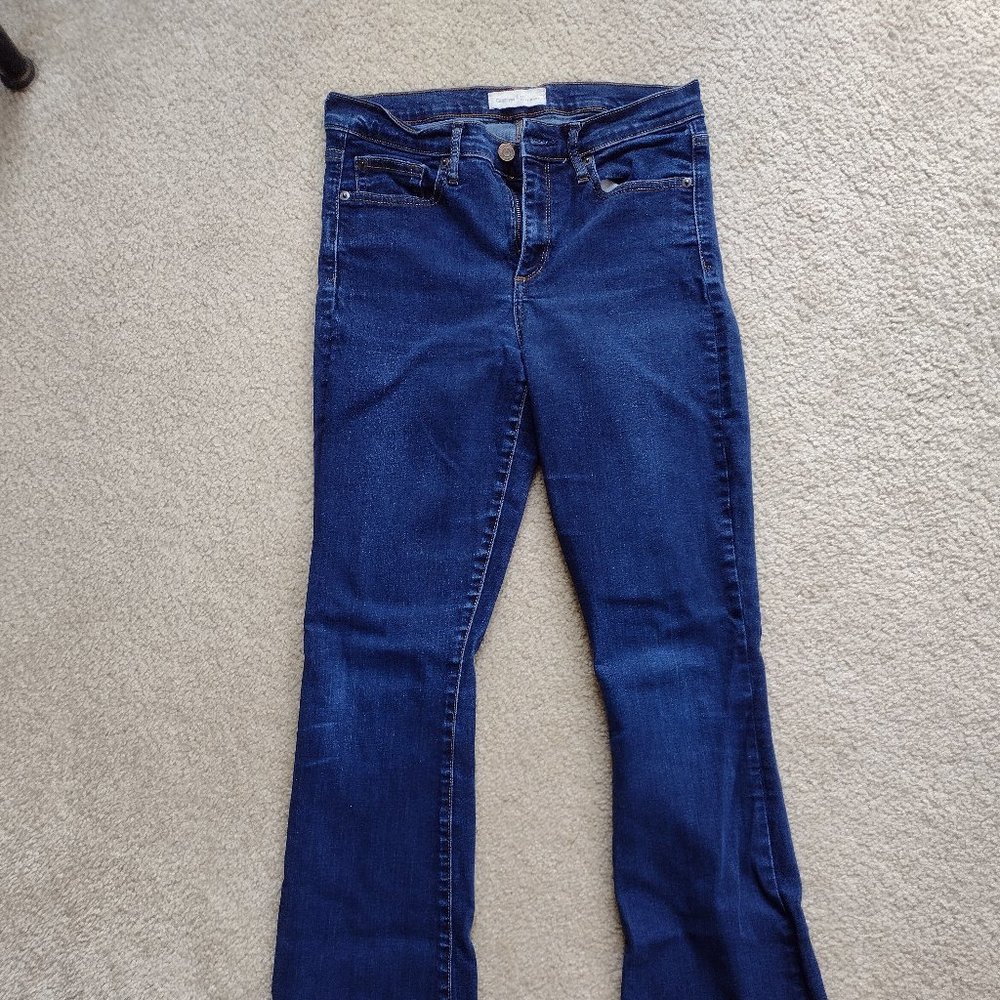 Gap 1969 Baby Boot jeans in 28L